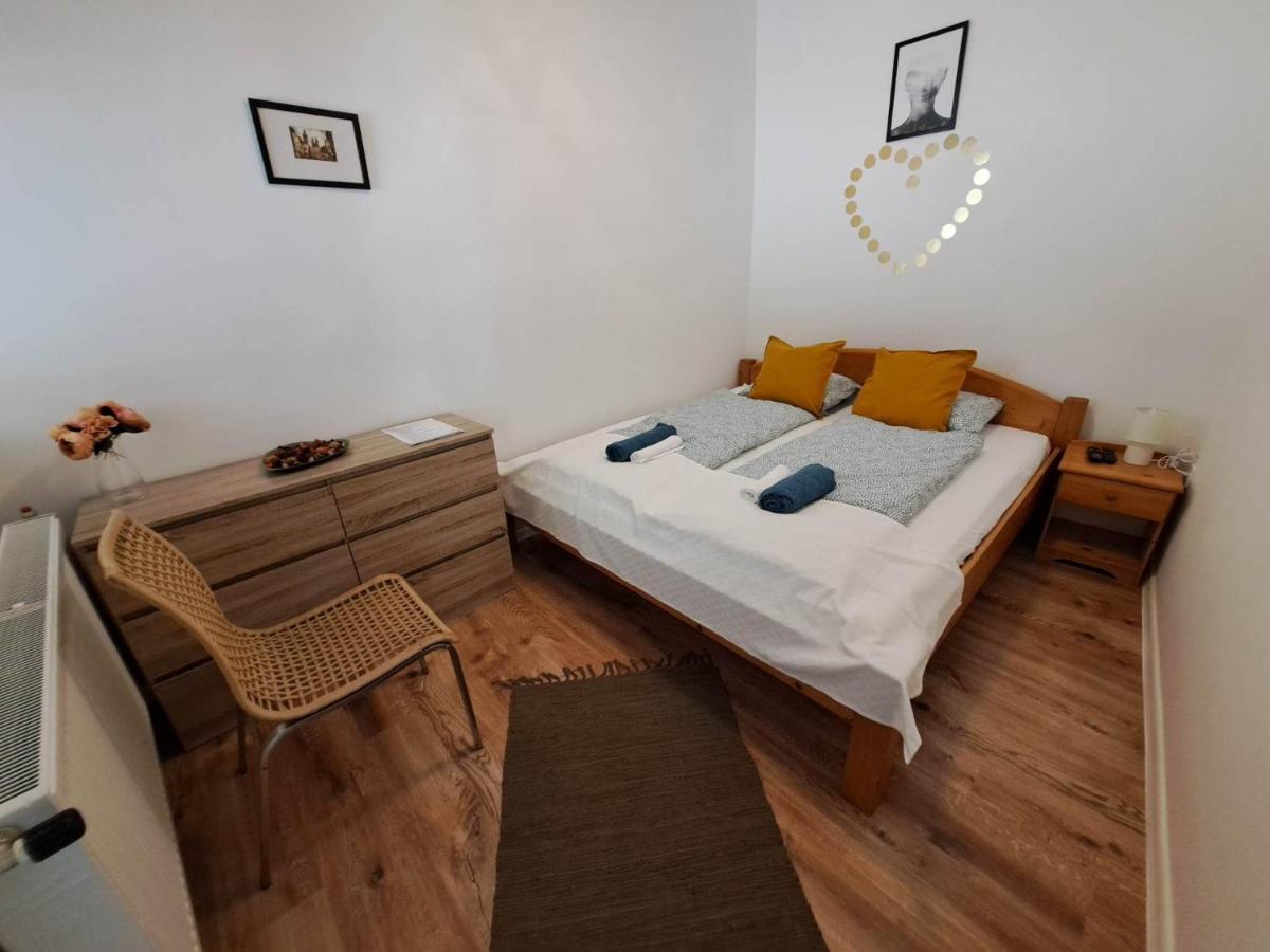 Milla Apartmanok Έγκερ Εξωτερικό φωτογραφία